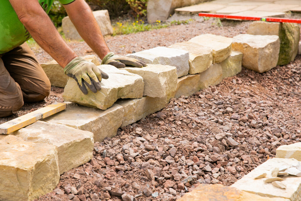 8 Types of Landscaping Rocks and How to Choose One