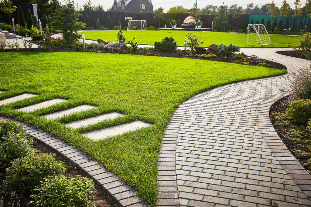 curved landscape refresh design